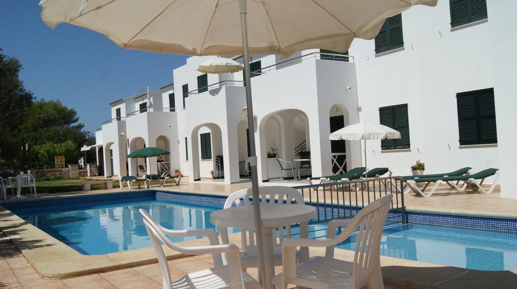 Apartaments California كالا إن بلانيس المظهر الخارجي الصورة