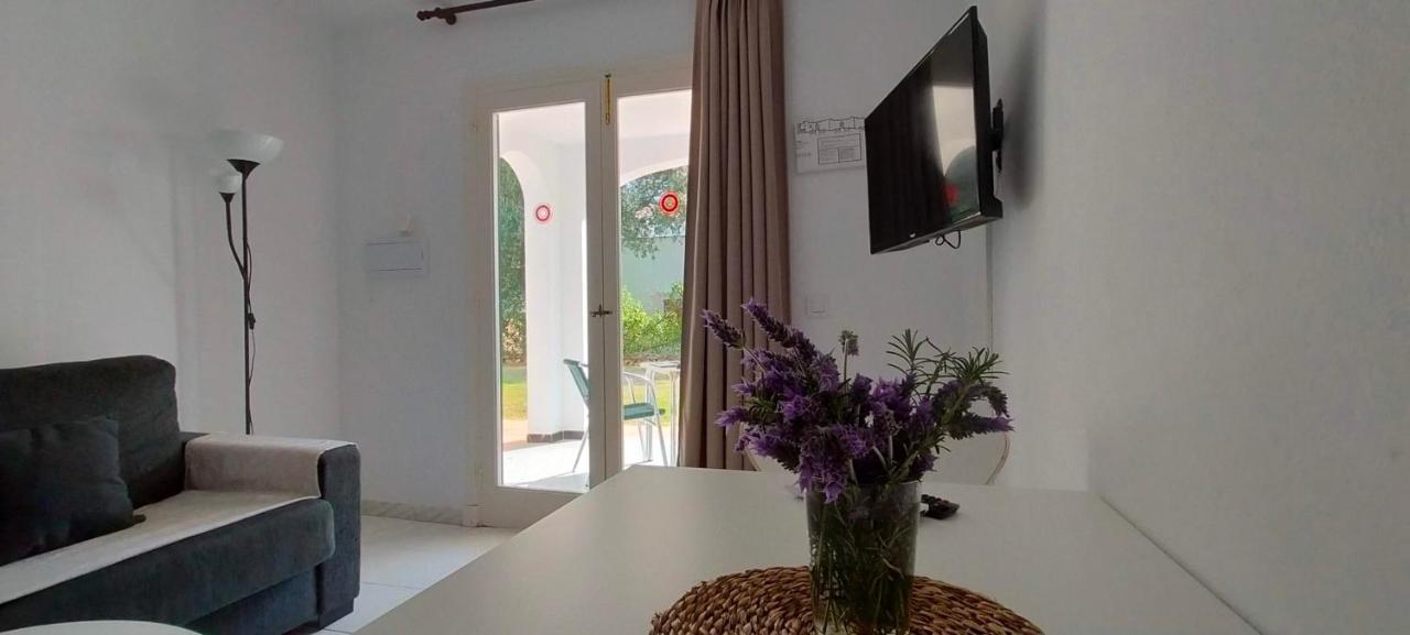 Apartaments California كالا إن بلانيس المظهر الخارجي الصورة