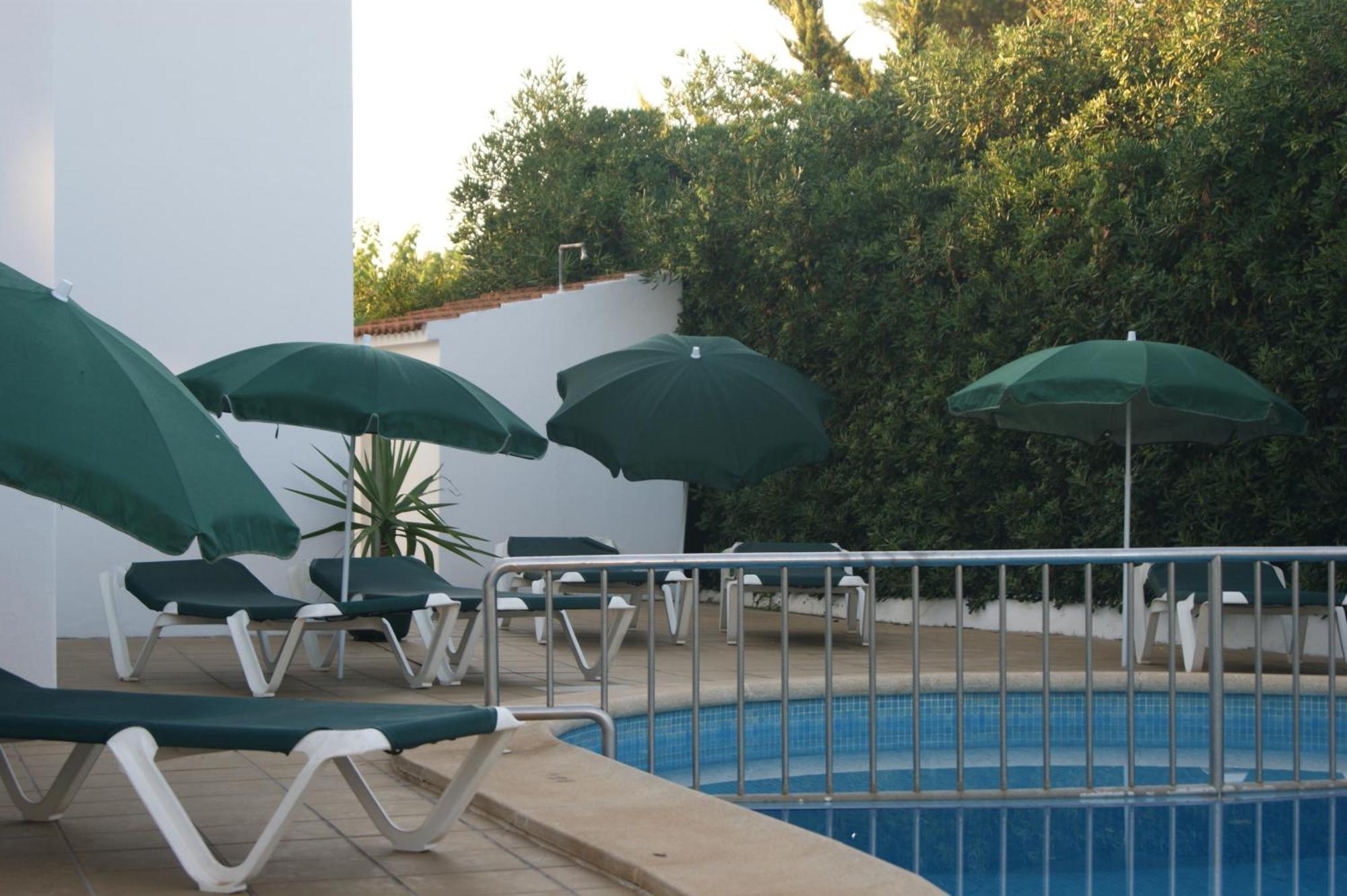Apartaments California كالا إن بلانيس المظهر الخارجي الصورة