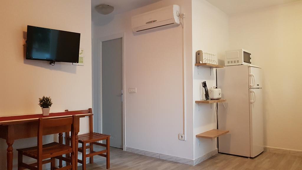Apartaments California كالا إن بلانيس المظهر الخارجي الصورة