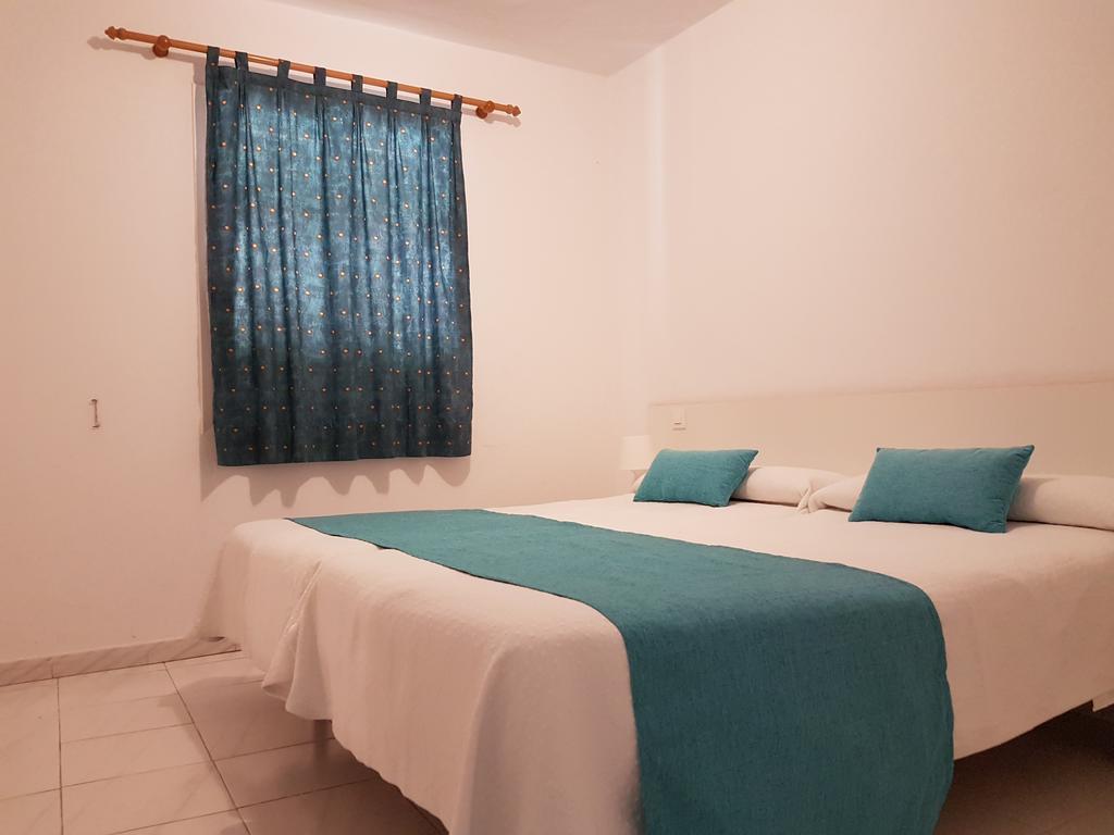 Apartaments California كالا إن بلانيس المظهر الخارجي الصورة