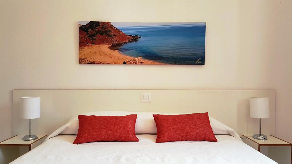 Apartaments California كالا إن بلانيس المظهر الخارجي الصورة