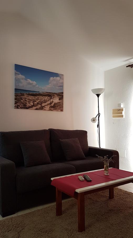 Apartaments California كالا إن بلانيس المظهر الخارجي الصورة