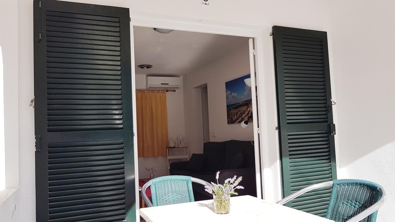 Apartaments California كالا إن بلانيس المظهر الخارجي الصورة